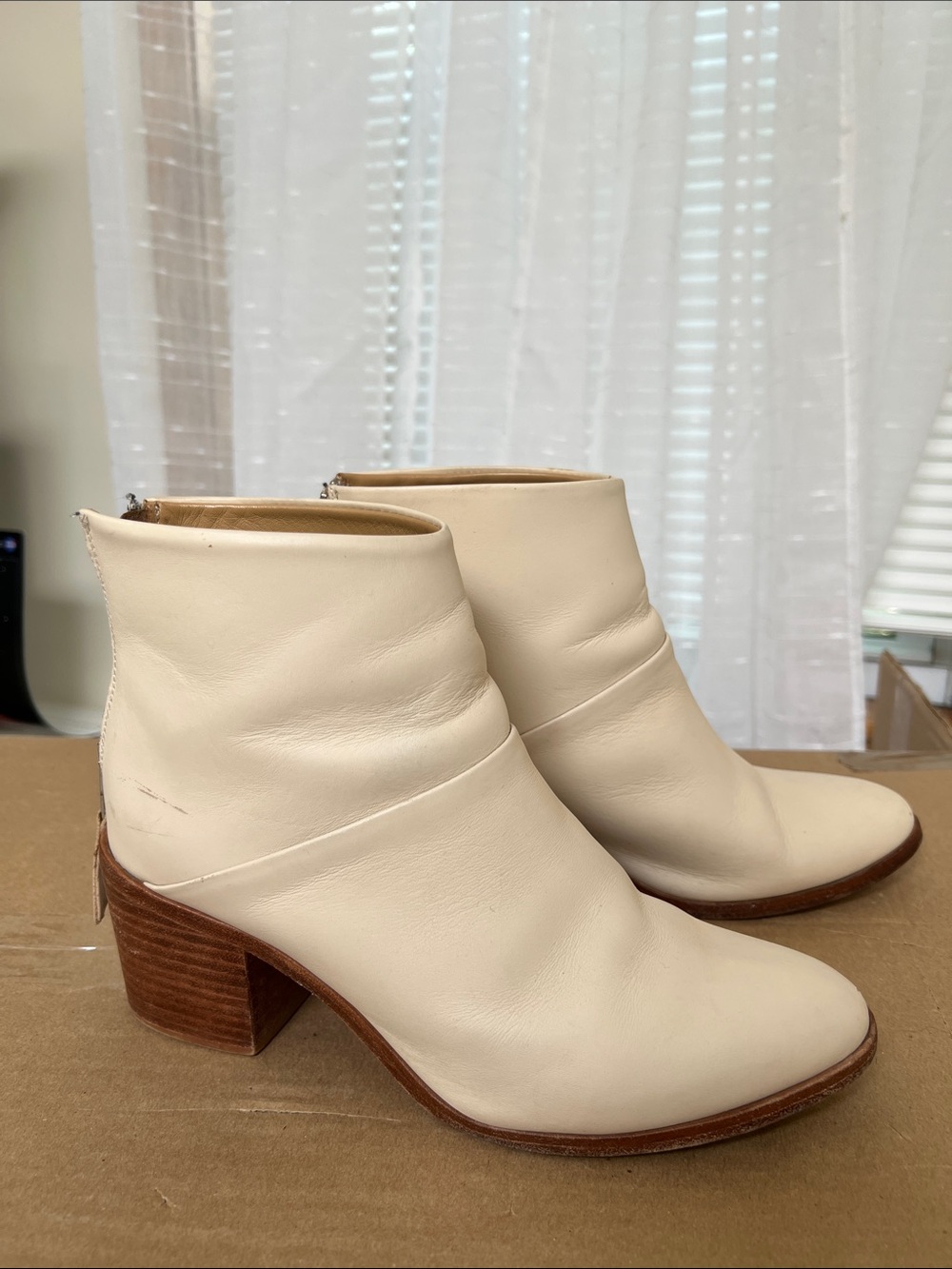 Nisolo Dari Leather Heeled Ankle Boots